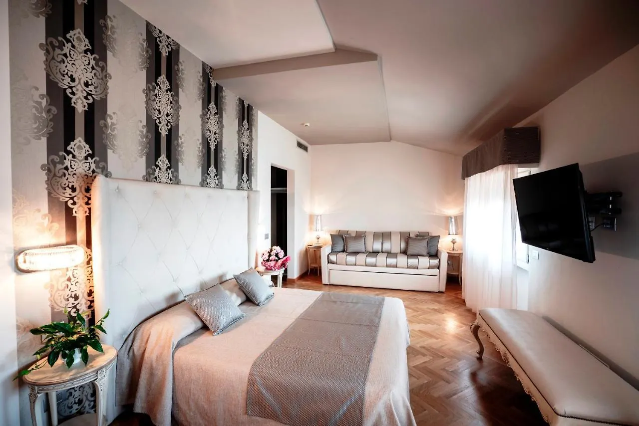 Hotel Bellevue Gardone Riviera