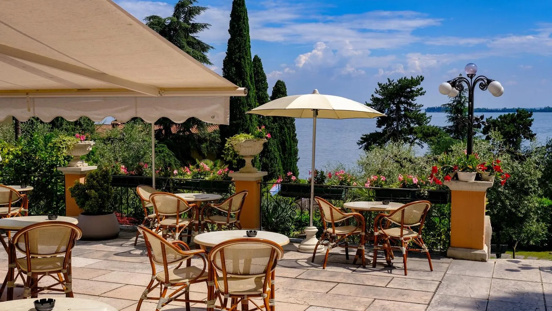 Hotel Bellevue Gardone Riviera