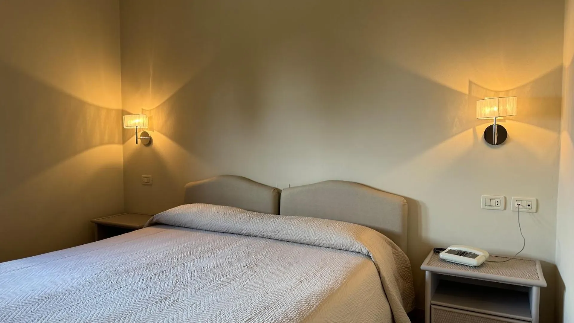 Hotel Bellevue Gardone Riviera