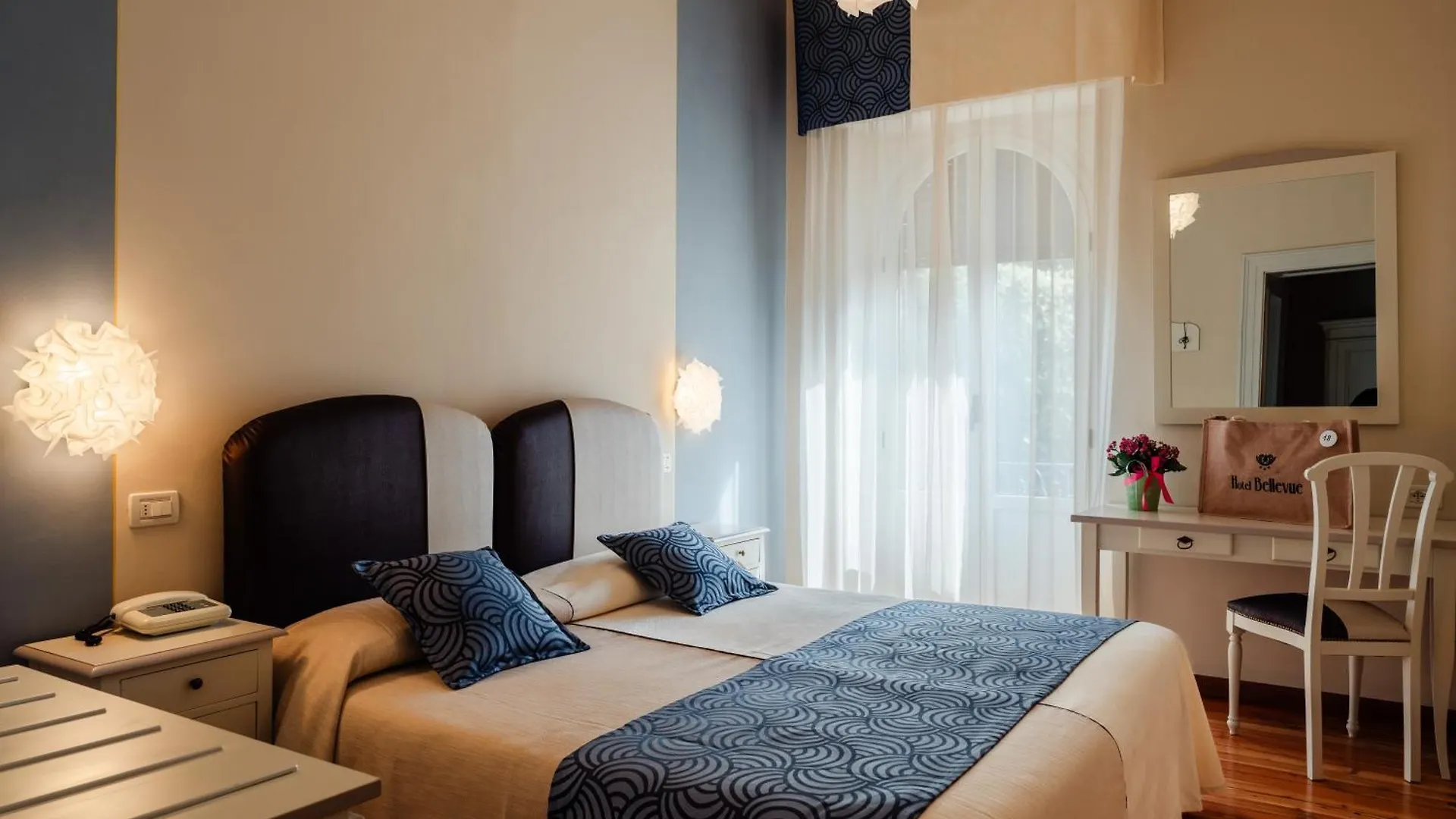 ***  Hotel Bellevue Gardone Riviera Itálie