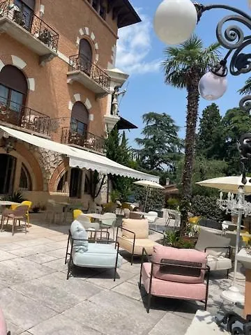 Hotel Bellevue Gardone Riviera