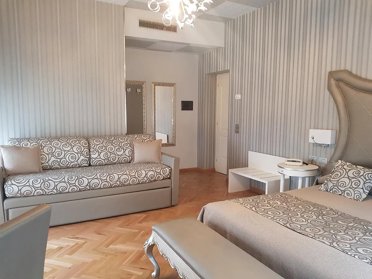 Hotel Bellevue Gardone Riviera