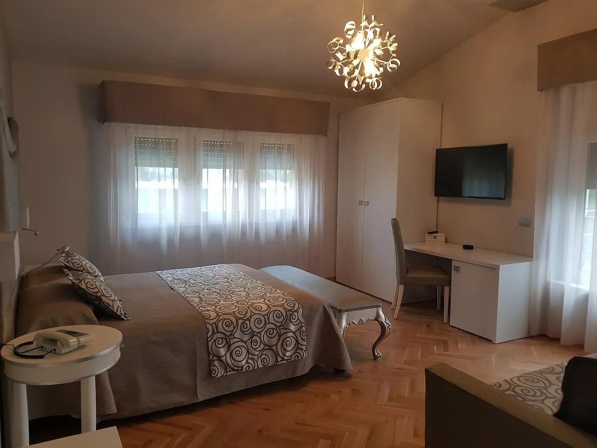 Hotel Bellevue Gardone Riviera